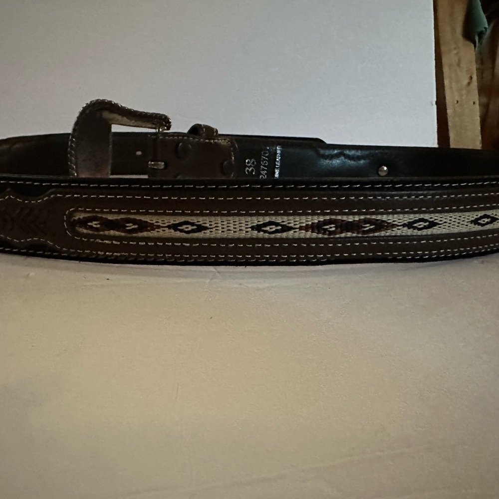 Men's Black and Tan Leather Belt